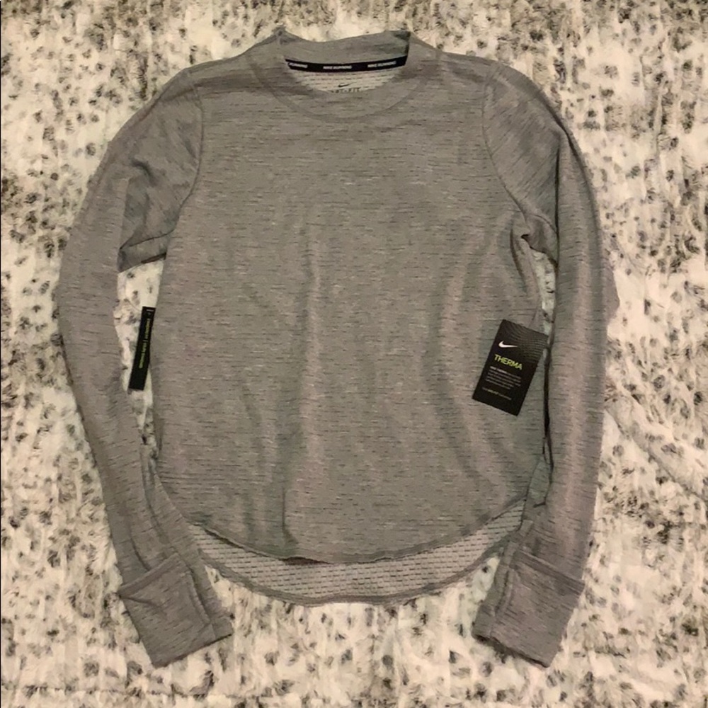Nike Therma top